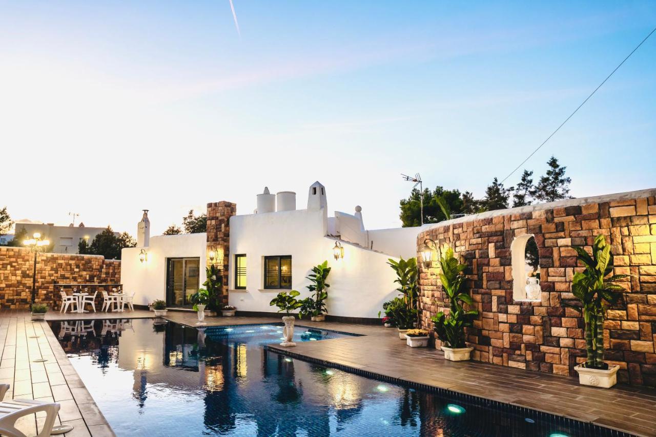 Ocean Suites San Antonio  Exterior photo